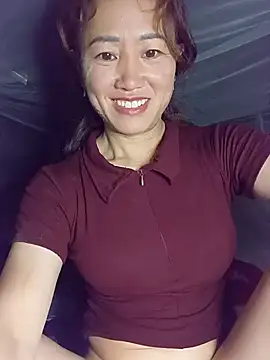 Snapshot of Fienjr chatting on September 19, 2025, 11:09 pm Fienjr online show from September 19, 2025, 11:09 pm