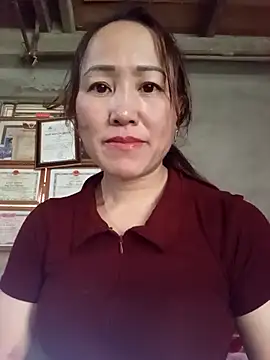 Snapshot of Fienjr chatting on October 31, 2025, 3:14 am Fienjr online show from October 31, 2025, 3:14 am