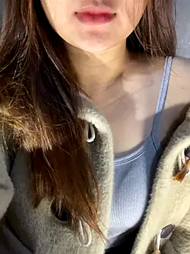 Hinne07 online show from December 20, 2025, 1:08 am