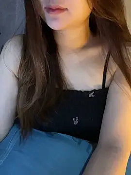 Hinne07 online show from February 25, 2026, 2:45 am