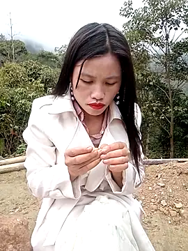 rubi bae online show from February 11, 2026, 4:23 am