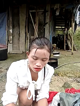 Snapshot of rubi_bae chatting on October 28, 2025, 3:29 am rubi bae online show from October 28, 2025, 3:29 am