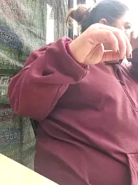 Snapshot of curvy_diva_ chatting on September 30, 2025, 2:12 pm curvy diva  online show from September 30, 2025, 2:12 pm