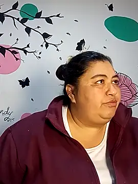 Snapshot of curvy_diva_ chatting on October 26, 2025, 11:10 am curvy diva  online show from October 26, 2025, 11:10 am