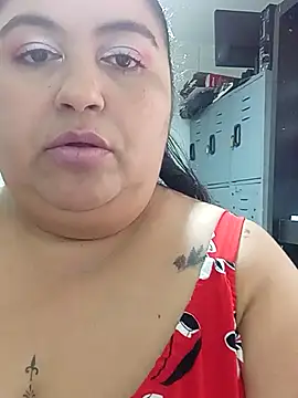 Snapshot of curvy_diva_ chatting on September 28, 2025, 12:45 pm curvy diva  online show from September 28, 2025, 12:45 pm