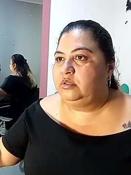 curvy diva  online show from January 11, 2026, 8:21 am