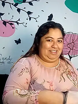 Snapshot of curvy_diva_ chatting on October 13, 2025, 11:23 am curvy diva  online show from October 13, 2025, 11:23 am