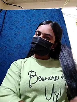 mini-queen online show from March 24, 2026, 5:02 pm