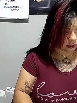 snow belle online show from October 2, 2025, 11:30 pm