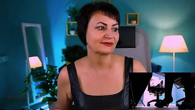 HelenBeler online show from December 22, 2025, 8:14 am