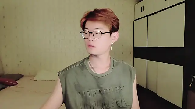 Snapshot of Dancer03 chatting on October 3, 2025, 2:29 pm Dancer03 online show from October 3, 2025, 2:29 pm