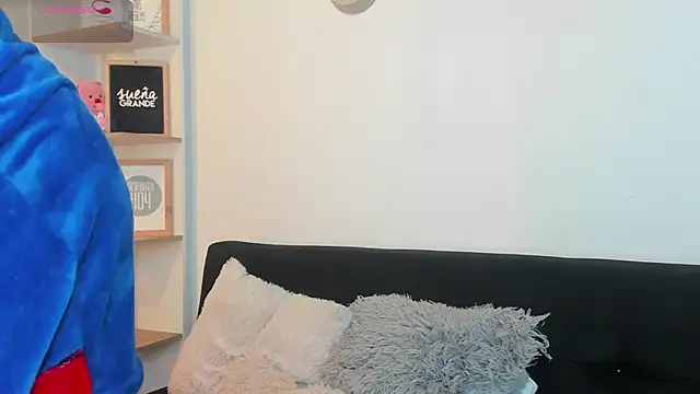 Snapshot of Angeel_of_lust chatting on November 16, 2025, 4:39 am Angeel of lust online show from November 16, 2025, 4:39 am