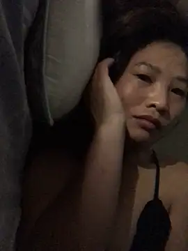 Snapshot of LiLy-0477 chatting on October 2, 2025, 5:27 pm LiLy-0477 online show from October 2, 2025, 5:27 pm