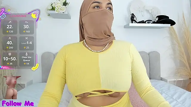 Kadira  online show from October 13, 2025, 11:56 am