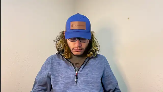 Snapshot of zacthefeetguy chatting on February 28, 2026, 4:28 pm zacthefeetguy online show from February 28, 2026, 4:28 pm