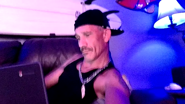 Snapshot of MistedNome chatting on September 15, 2025, 1:39 am MistedNome online show from September 15, 2025, 1:39 am