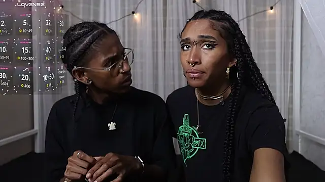 Snapshot of lynx_sun chatting on October 14, 2025, 7:47 pm lynx sun online show from October 14, 2025, 7:47 pm