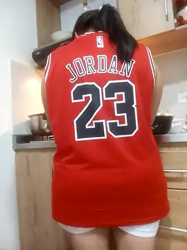 Snapshot of Alisson_Morgann chatting on October 11, 2025, 2:23 am Alisson Morgann online show from October 11, 2025, 2:23 am