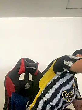 Snapshot of cristopher_wallacee chatting on October 6, 2025, 8:42 pm cristopher wallacee online show from October 6, 2025, 8:42 pm