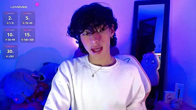 Snapshot of saanti_foxs chatting on September 23, 2025, 3:13 am saanti foxs online show from September 23, 2025, 3:13 am