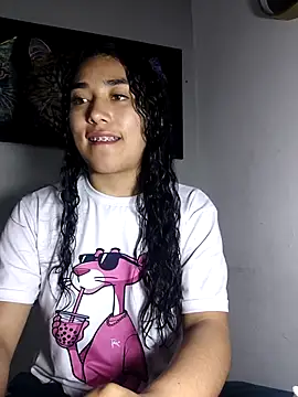 Snapshot of AmberGold- chatting on October 20, 2025, 9:21 am AmberGold- online show from October 20, 2025, 9:21 am