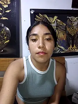 Snapshot of AmberGold- chatting on October 15, 2025, 10:51 pm AmberGold- online show from October 15, 2025, 10:51 pm