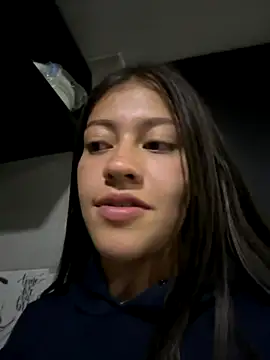 Snapshot of PerfectLoren888 chatting on September 17, 2025, 4:58 am PerfectLoren888 online show from September 17, 2025, 4:58 am