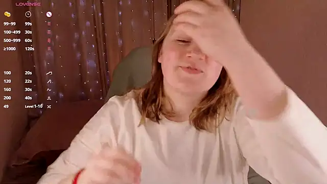 Kitty Rest  online show from March 27, 2026, 6:44 am