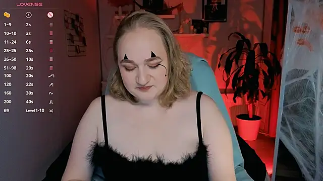 Snapshot of Kitty_Rest_ chatting on October 26, 2025, 4:40 pm Kitty Rest online show from October 26, 2025, 4:40 pm