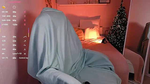 Kitty Rest  online show from December 14, 2025, 2:11 pm