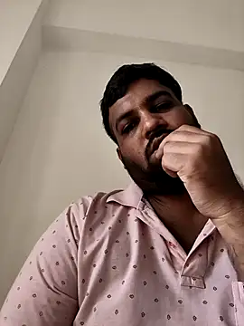 vinay smalldick online show from May 20, 2026, 3:03 am