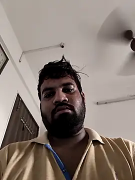 vinay smalldick online show from November 29, 2025, 2:23 am