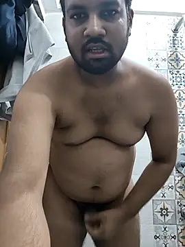 Snapshot of vinay_smalldick chatting on November 14, 2025, 2:43 pm vinay smalldick online show from November 14, 2025, 2:43 pm