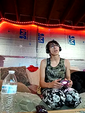 Snapshot of HeartlessHarleyQuinn325 chatting on September 14, 2025, 11:32 am HeartlessHarleyQuinn325 online show from September 14, 2025, 11:32 am