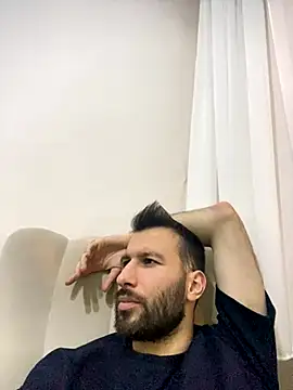 Snapshot of speddy34 chatting on October 18, 2025, 3:25 pm speddy34 online show from October 18, 2025, 3:25 pm