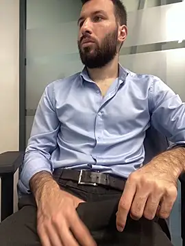 Snapshot of speddy34 chatting on September 23, 2025, 5:58 am speddy34 online show from September 23, 2025, 5:58 am