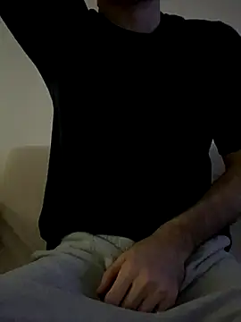 Snapshot of speddy34 chatting on October 11, 2025, 10:49 am speddy34 online show from October 11, 2025, 10:49 am