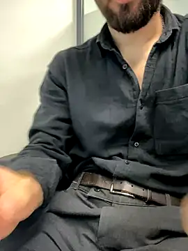 Snapshot of speddy34 chatting on September 25, 2025, 6:08 am speddy34 online show from September 25, 2025, 6:08 am