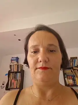 pisy-sexy online show from September 10, 2025, 5:39 am
