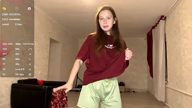 CharlynDini online show from September 22, 2025, 3:18 pm