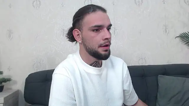 DanyelCarter online show from September 27, 2025, 7:20 pm