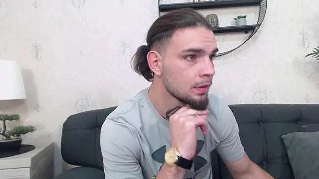 DanyelCarter online show from October 14, 2025, 6:41 pm