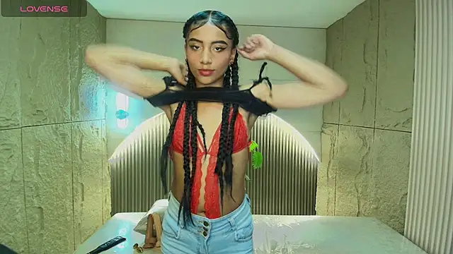 katty berry r online show from September 23, 2025, 7:43 pm