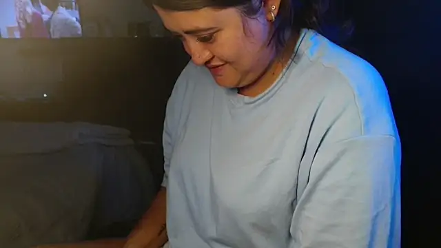 Snapshot of Prill940 chatting on October 3, 2025, 5:42 am Prill940 online show from October 3, 2025, 5:42 am