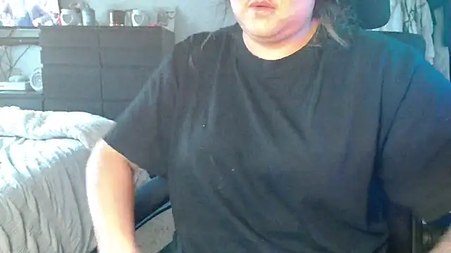 Snapshot of Prill940 chatting on September 29, 2025, 6:53 am Prill940 online show from September 29, 2025, 6:53 am