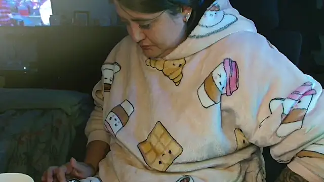 Snapshot of Prill940 chatting on October 13, 2025, 4:47 am Prill940 online show from October 13, 2025, 4:47 am