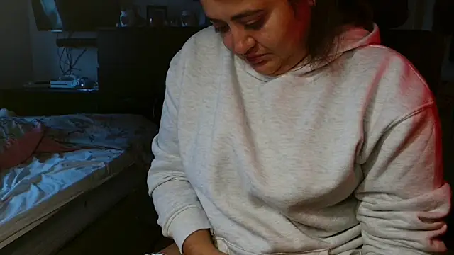 Snapshot of Prill940 chatting on October 22, 2025, 7:41 am Prill940 online show from October 22, 2025, 7:41 am