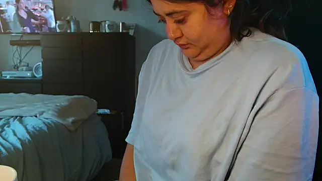 Snapshot of Prill940 chatting on October 4, 2025, 6:37 am Prill940 online show from October 4, 2025, 6:37 am