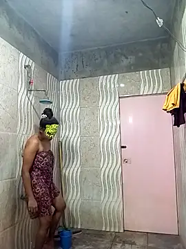 Shani Izu online show from April 17, 2026, 7:11 am