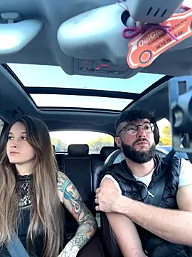 duomagique off online show from October 13, 2025, 4:41 pm